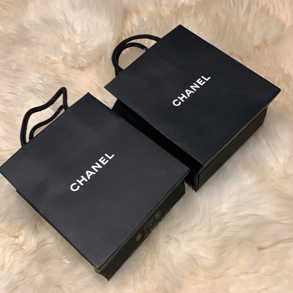 Set of 2 Chanel Shopping Bags Black authentic - Picture 5 of 9